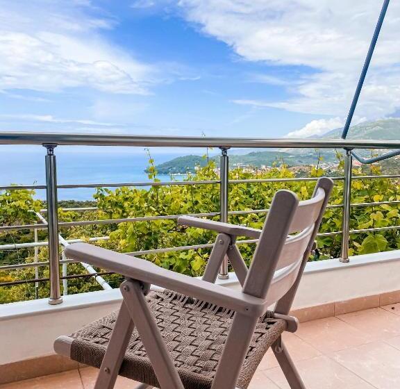 Triple Room Sea View, Eléa Guesthouse Himare