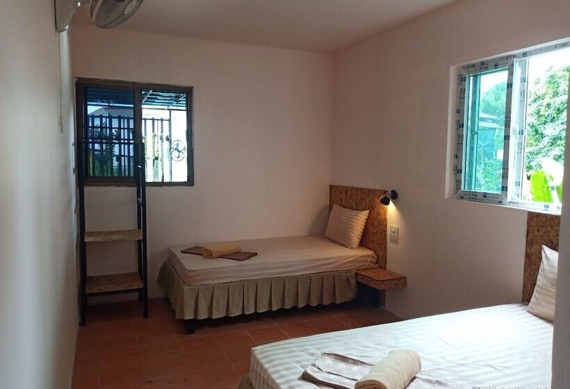 اتاق استاندارد, Decho Hostel