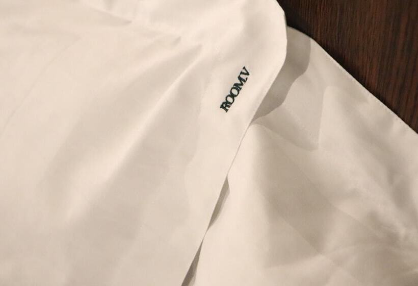 اتاق استاندارد یک نفره, Room V At Kluang Parade