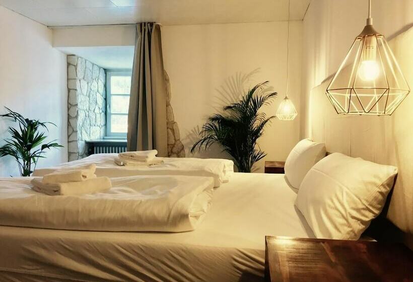 Номер Deluxe, Boutique Hotel Morgentau