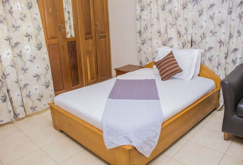 Standard Single Room, Lovista