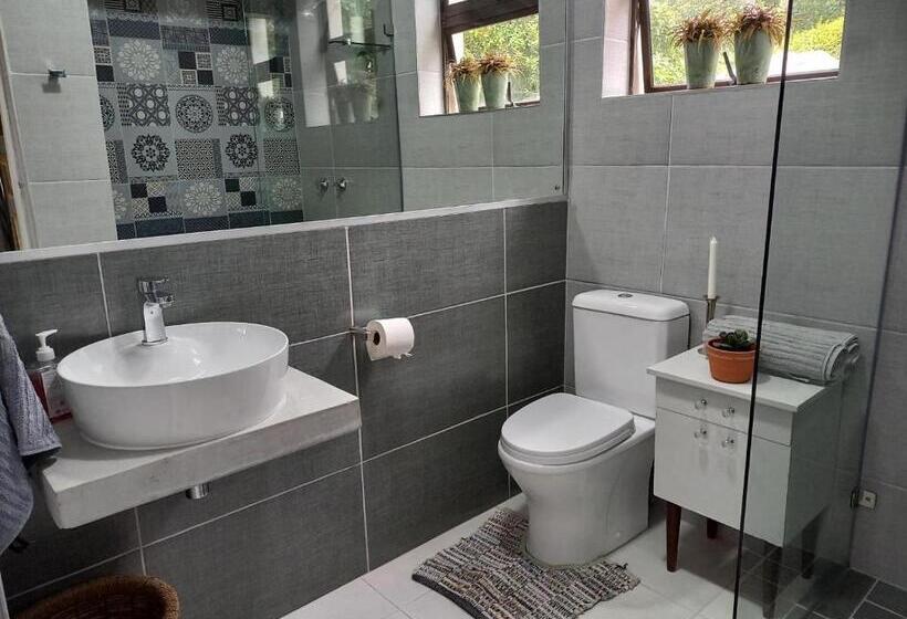 Номер Стандарт Внутренний, Villa Roc Guesthouse   Solar Power