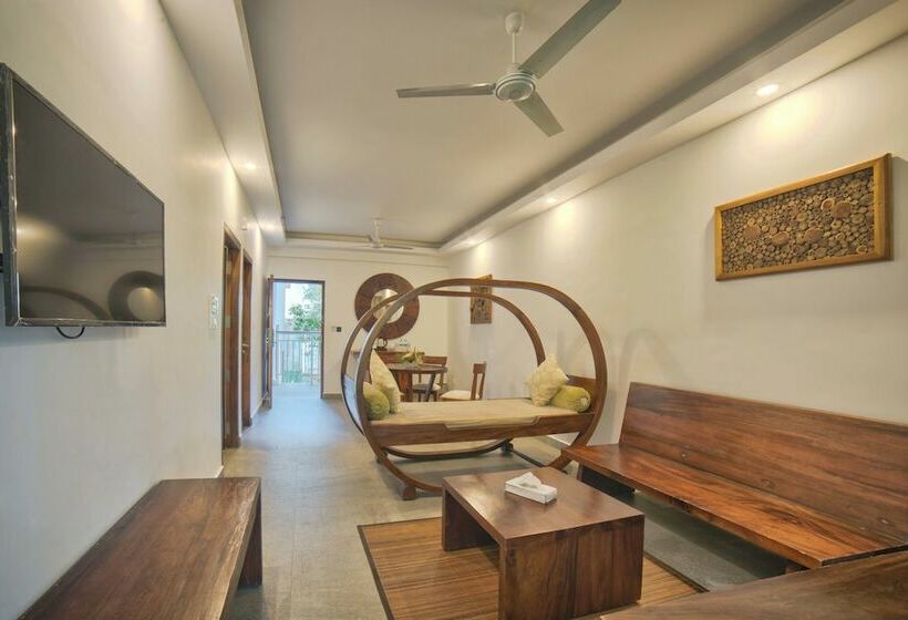 패밀리 스위트, Elixir Hills Suites Resort And Spa