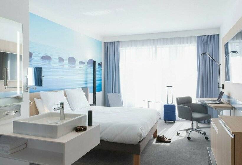 Номер Superior, Novotel Charleroi Centre