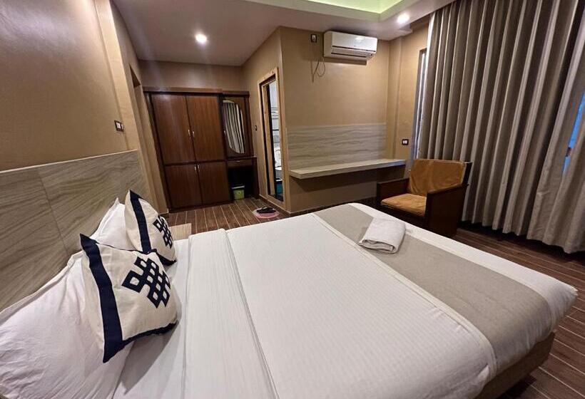اتاق سوپریور, Pokhara Backpackers Hostel
