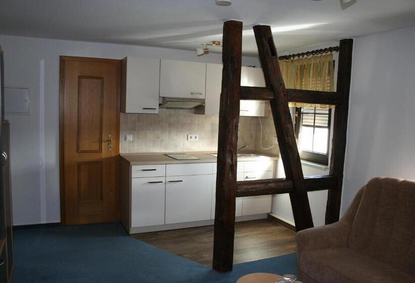 חדר סטנדרט לשלושה, Gasthaus & Hotel Zur Linde