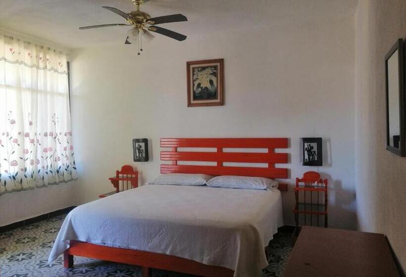 اتاق استاندارد با تخت بزرگ, Hacienda San Miguel