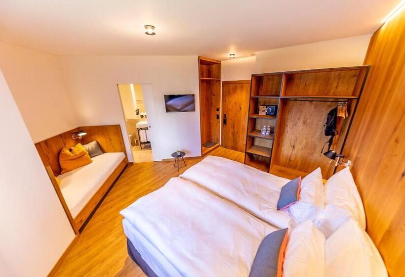家庭套房, Boutique Hotel Pellas