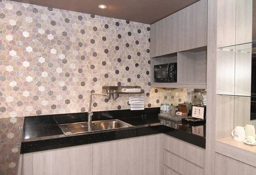 سوییت اجرایی, Bai Hotel Cebu