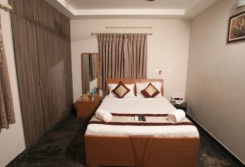 Номер Deluxe, Rithikha Inn