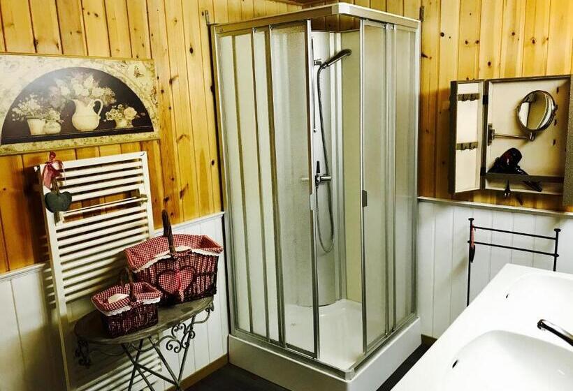 Номер Deluxe, Auberge De L Assesseur   Mont Soleil