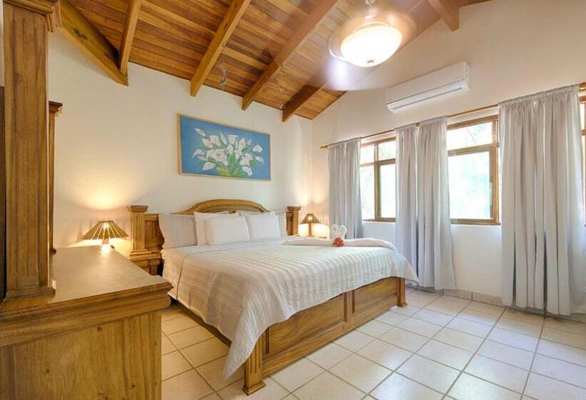 Люкс 2 Спальни, Casa Sueca Hotel   At The Beach