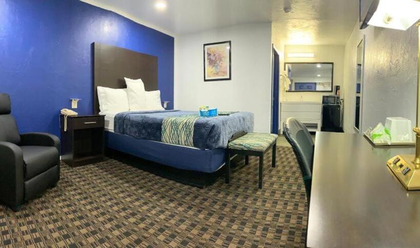 디럭스 스위트, Budget Inn & Suites
