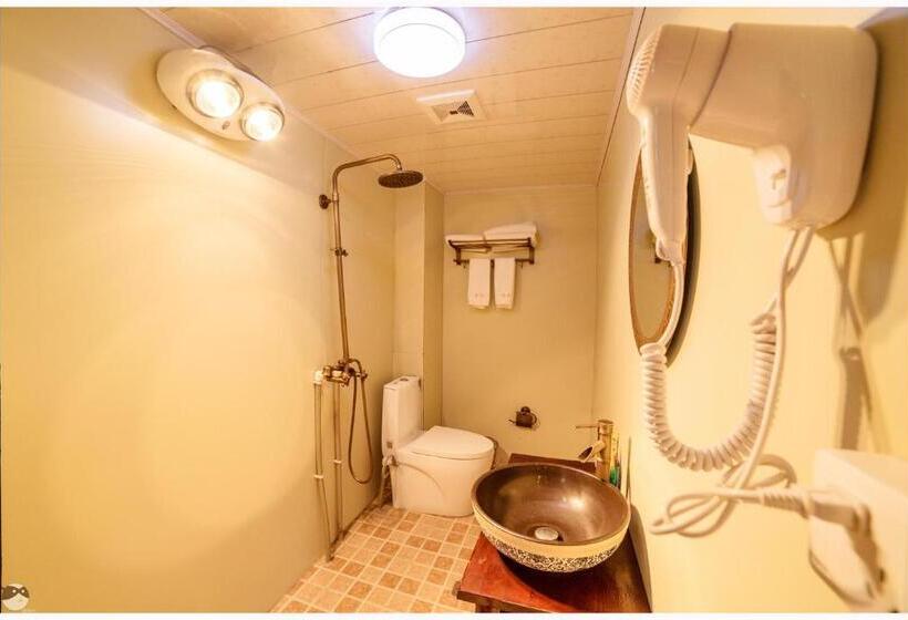 Номер Superior, Yi's Hostel