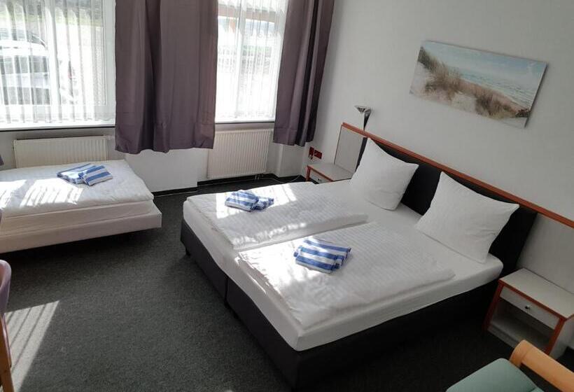 اتاق استاندارد سه نفره, Appartement Hotel Rostock