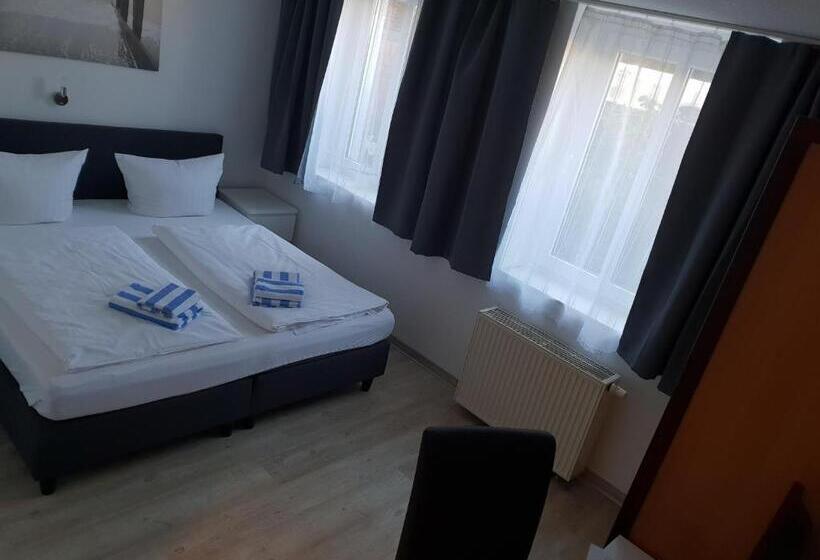 اتاق استاندارد در طبقه همکف, Appartement Hotel Rostock