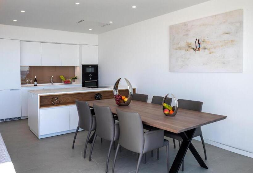 带2个卧室的别墅, Royal Hideaway Corales Suites