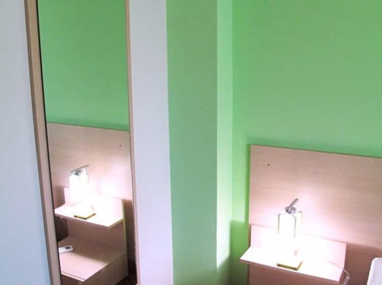 اتاق استاندارد سه نفره, B&b Santa Caterina