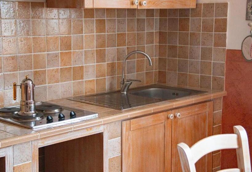 １ベッドルームのデラックスアパートメント, Casale La Rovere