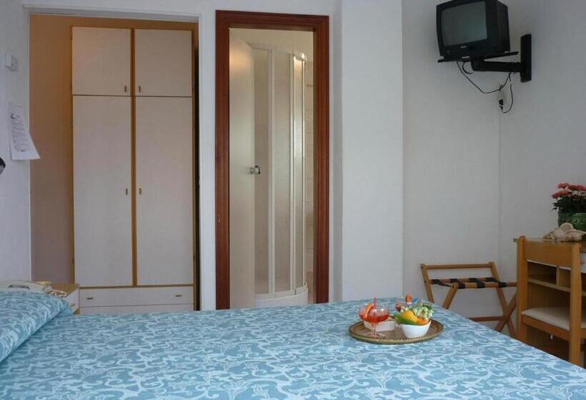 اتاق استاندارد, Oasi Ristorante Pizzeria