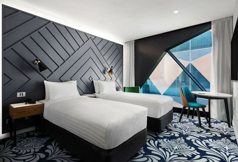 Номер Стандарт, West Hotel Sydney, Curio Collection By Hilton