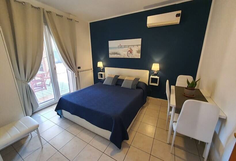 اتاق لوکس چهار تخته, Guest House Brezza Marina