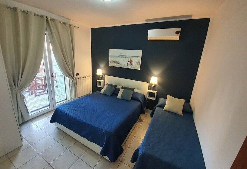 اتاق لوکس چهار تخته, Guest House Brezza Marina