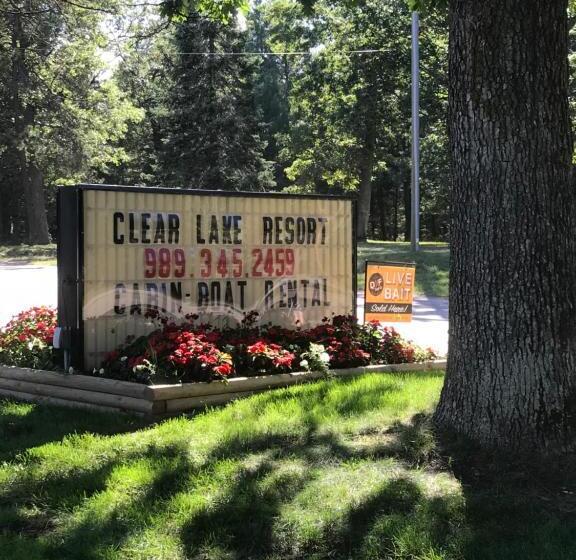 Standard studio with lake view, Clear Lake Resort