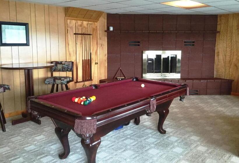 Дом 3 Спальни, Clear Lake Resort