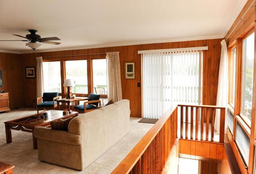 Дом 3 Спальни, Clear Lake Resort