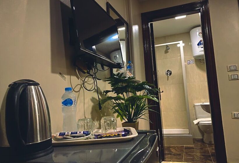 اتاق استاندارد یک نفره, Giza Pyramids Inn