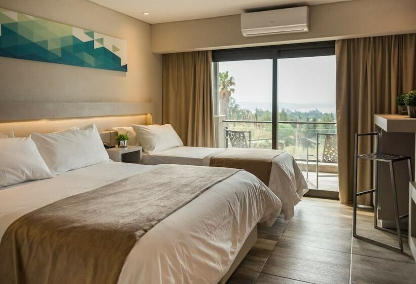 Номер Стандарт с Балконом, Eleton Resort & Spa