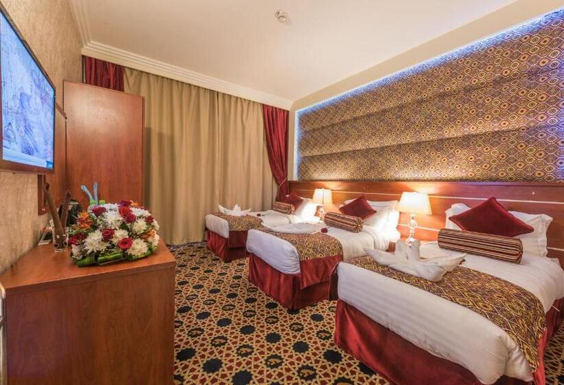 חדר סטנדרט לשלושה, Nusk Al Madinah