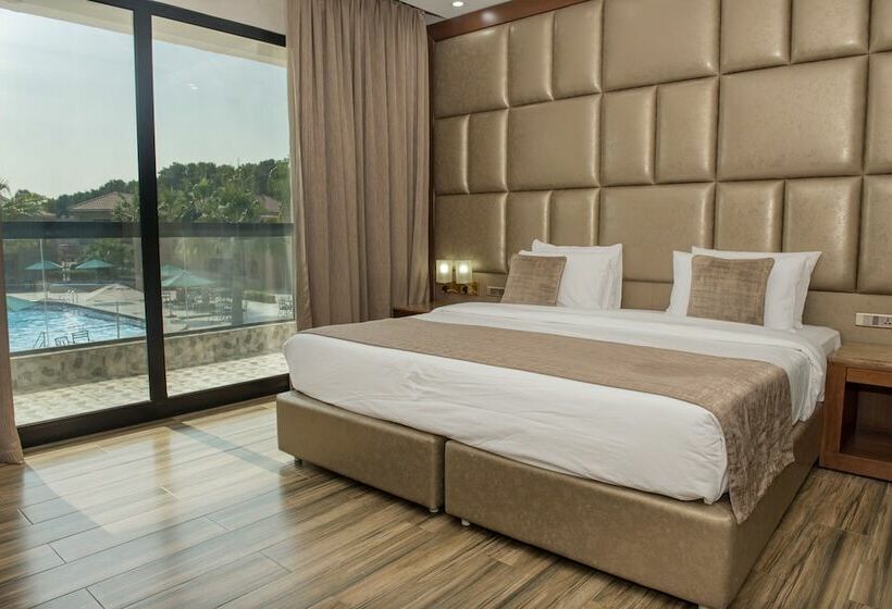 풀장 전망 디럭스 룸, Palma Beach Resort & Spa