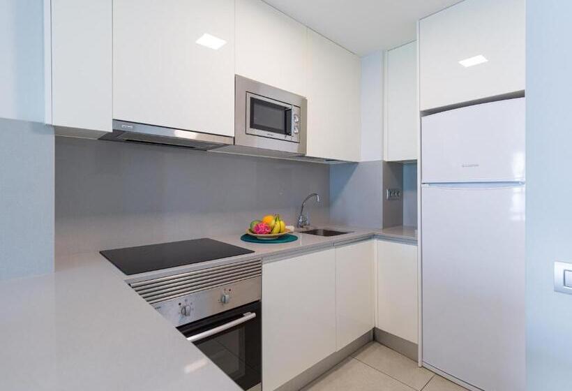 １ベッドルームドゥプレックスアパートメント, Tusity Yeah Apartments