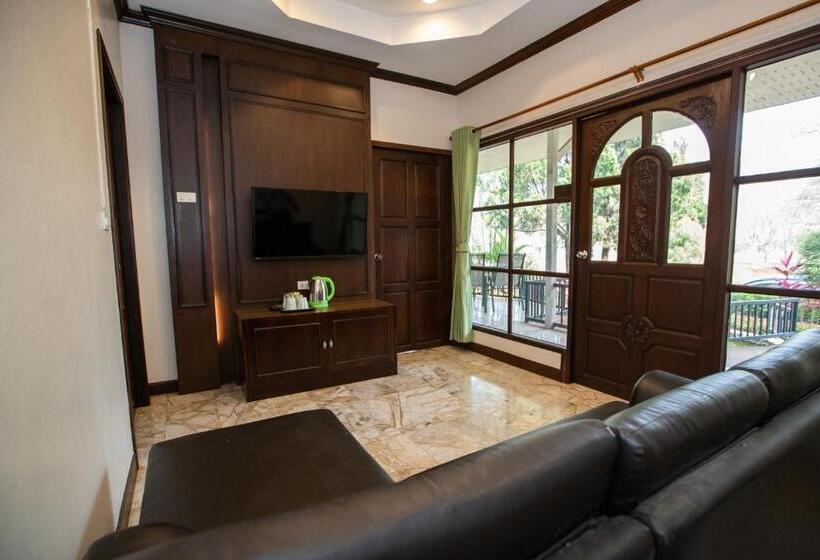 Семейный Номер, Diamond Hill Resort