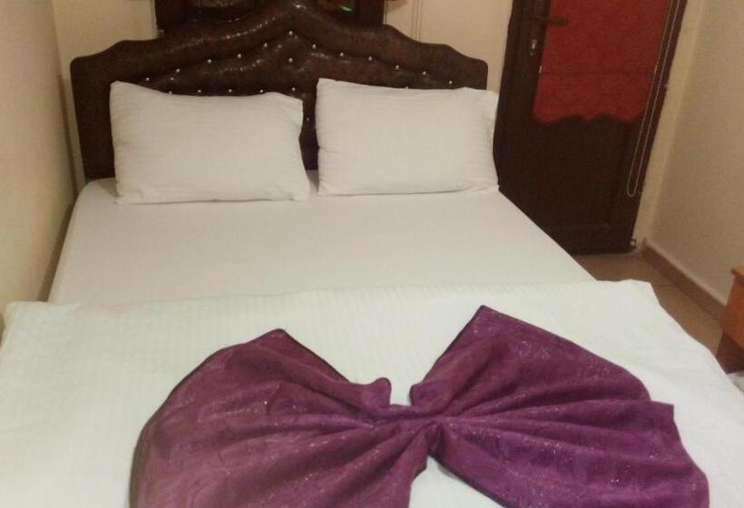 اتاق استاندارد یک نفره, Asya