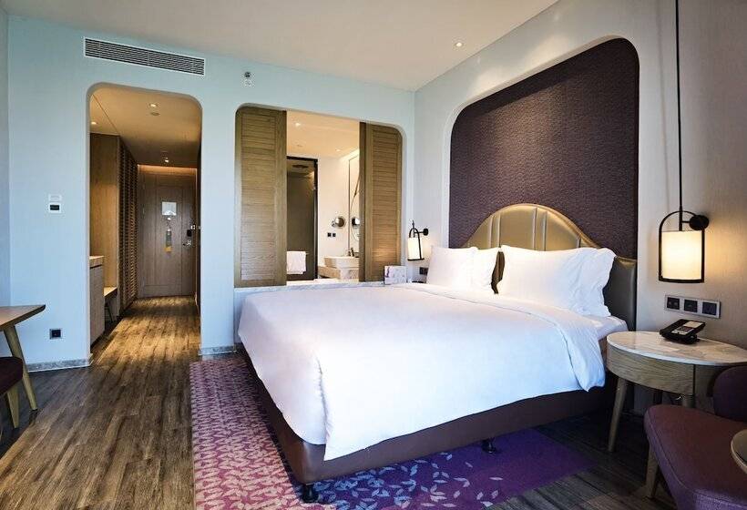 프리미엄 룸, Crowne Plaza Qingdaoorientalmoviemetropolis, An Ihg