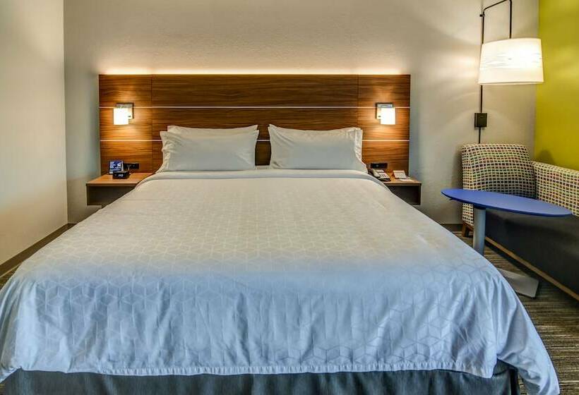Номер Стандарт, Holiday Inn Express   Fort Walton Beach Central, An Ihg
