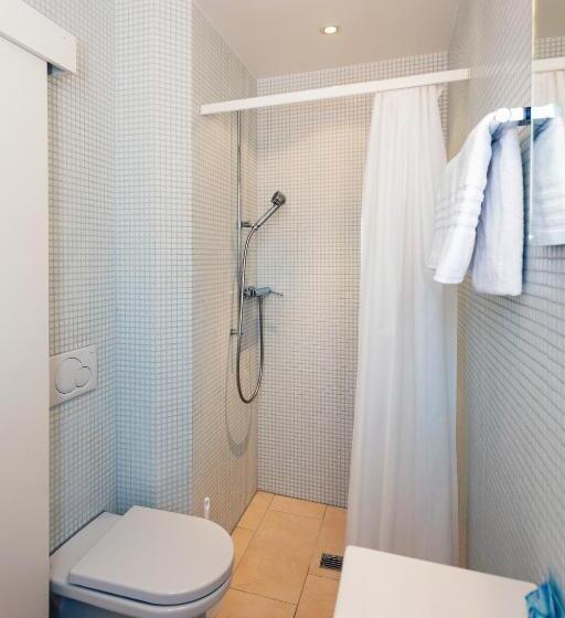 Номер Стандарт Индивидуальный, Hôtel Du Cheval Blanc