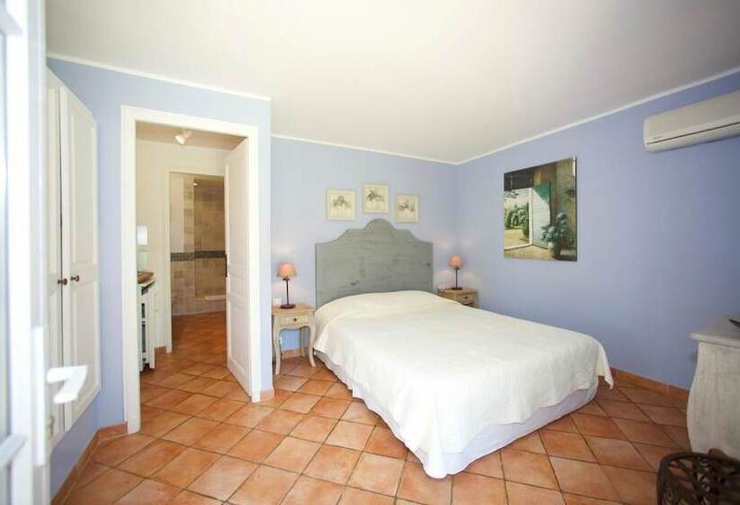 Студия Стандарт, La Villa D Andrea