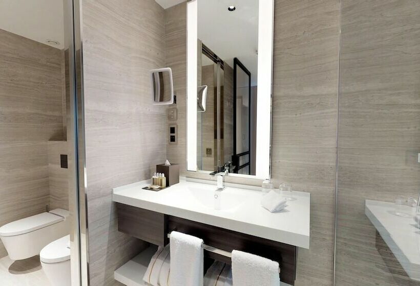 اتاق پریمیوم سه تخته, Vp Plaza Espana Design