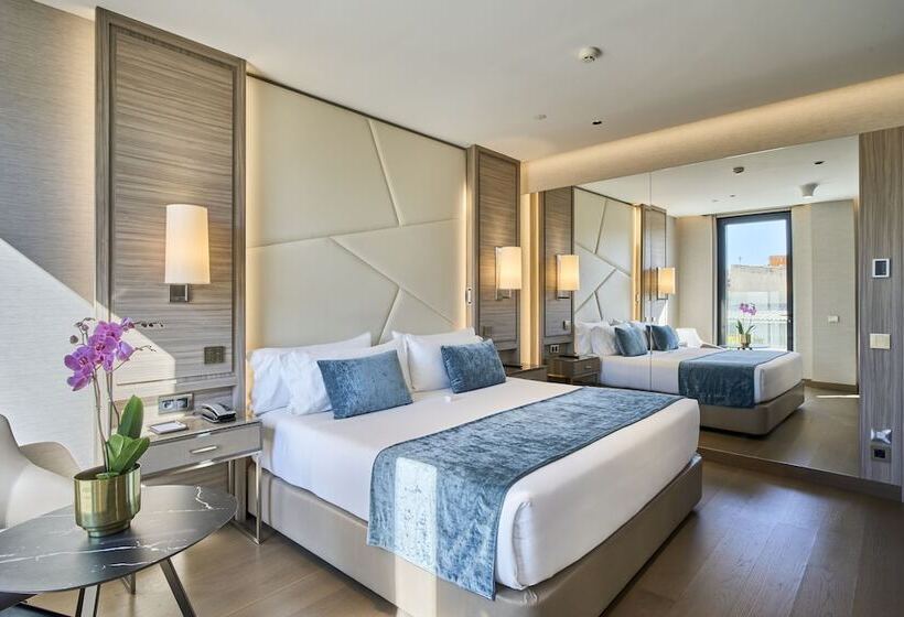 Superior Room with Terrace, Vp Plaza Espana Design