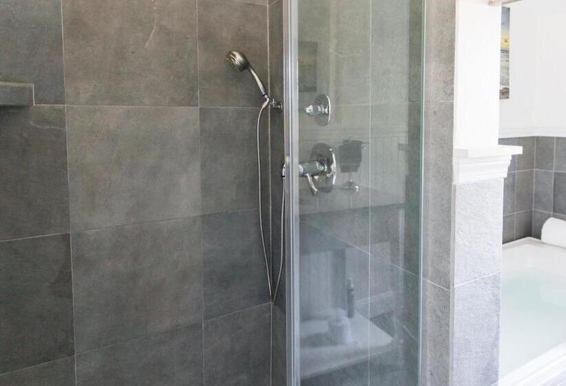Номер Deluxe Кровать Кинг, The Platinum Pebble Boutique Inn   Adults Only Property