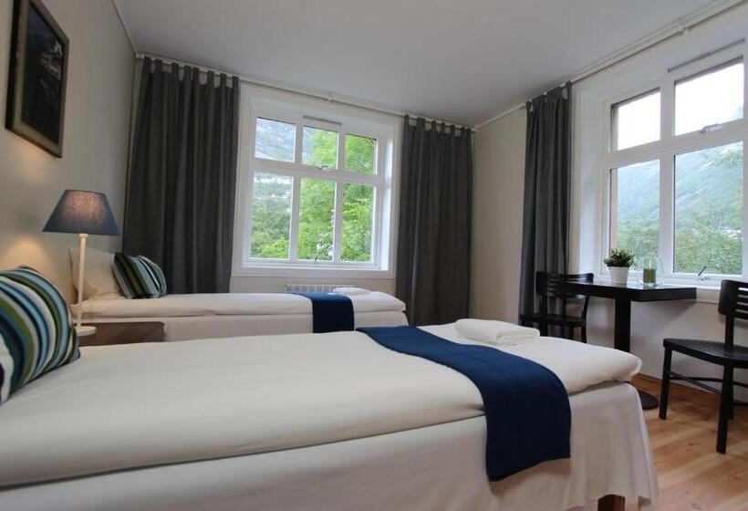 Апартаменты 2 Спальни, Slottet Apartments