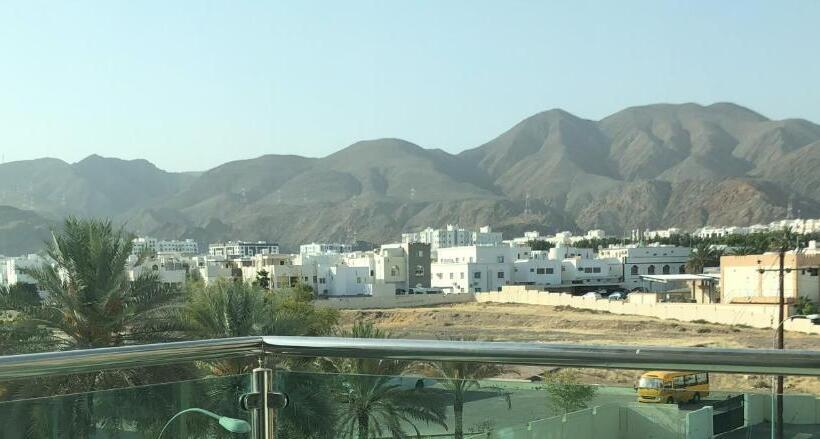 اتاق سوپریور, Frankincense Hotel Muscat فندق اللبان مسقط