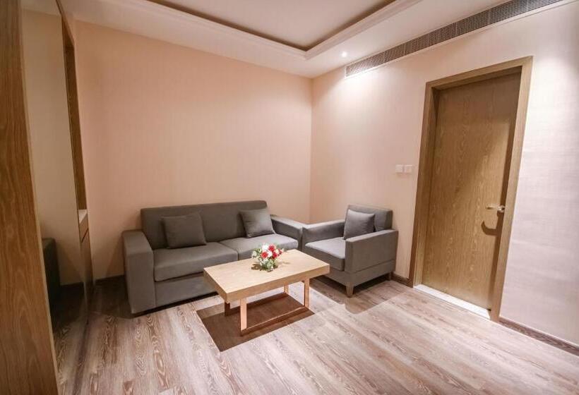 استودیوی لوکس, Frankincense Hotel Muscat فندق اللبان مسقط