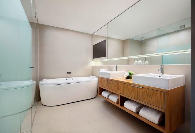 جناح مطل على المدينة, Four Points By Sheraton Sydney, Central Park