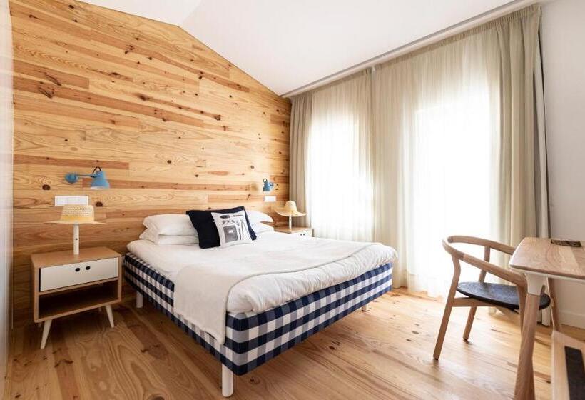 ویلای 2 خوابه, Craveiral Farmhouse By Belong Staying & Feeling