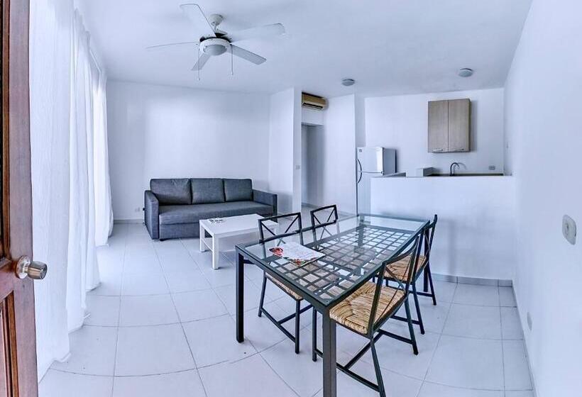 آپارتمان 1 خوابه با چشم‌انداز استخر, Los Corales Beach Village Punta Cana   The Original